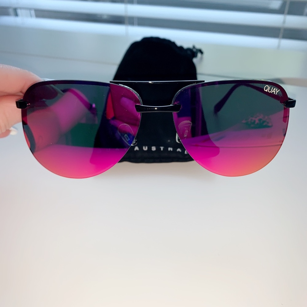 Quay Australia The Playa sunnies in Pink!